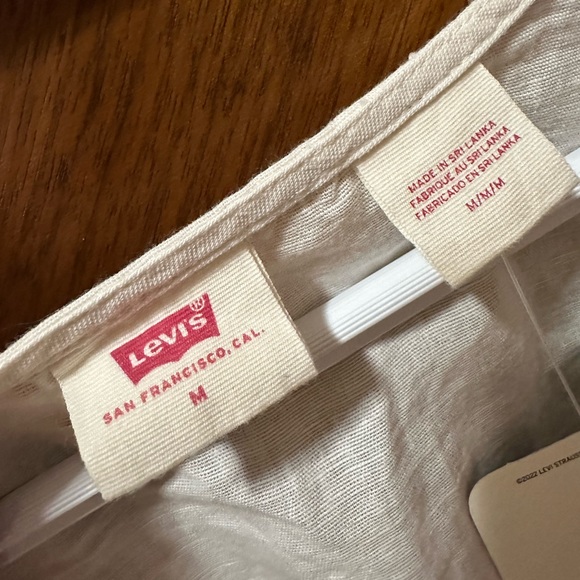 Levi’s short sleeve blouse - Picture 4 of 4